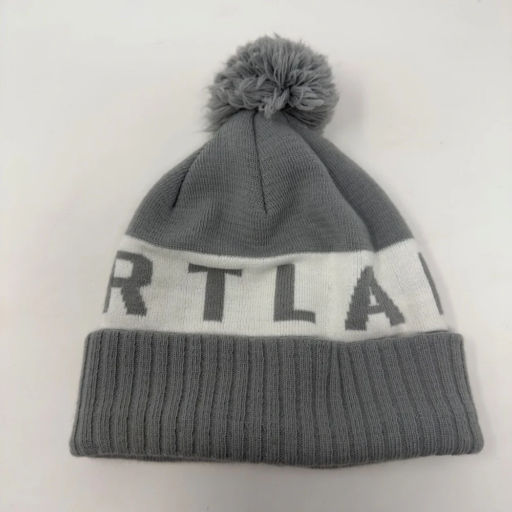 Portland Gear‎ Block Lettering Portland Spell Out Pom Pom Beanie Hat Gray White